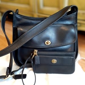 Vintage Coach Taft Black Leather Bag & Wristlet 9980